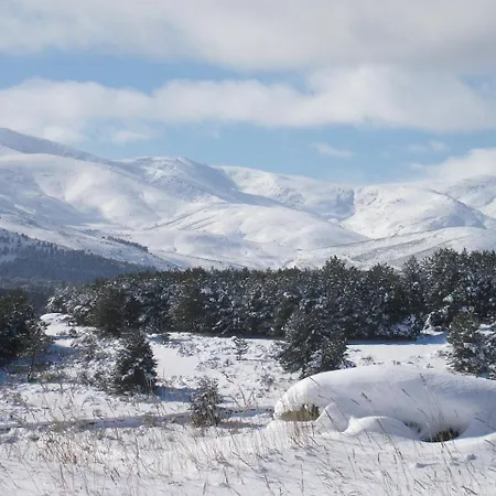 Tinao De Gredos Barajas de Gredos Exterior photo