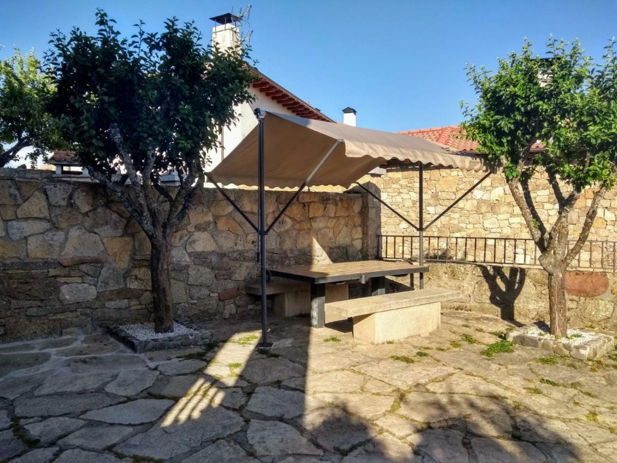 Tinao De Gredos Hébergement de vacances